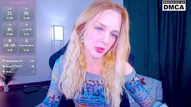 Aliceglass__ webcam