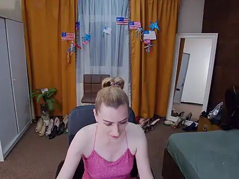 EvelynReagan webcam