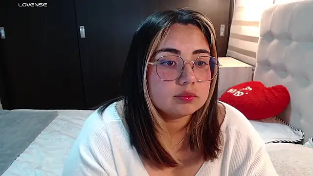 yini_angel webcam