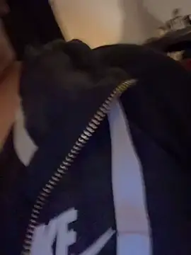 kimmiakiss22 webcam