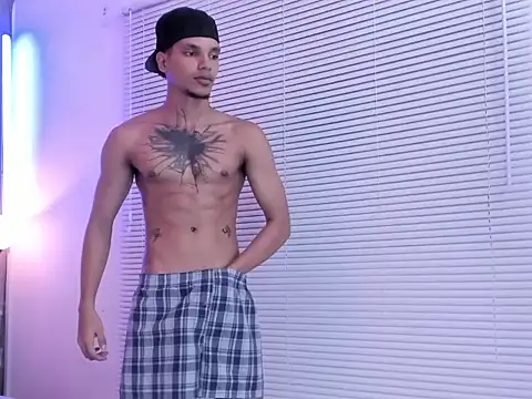 kai_storm77 webcam
