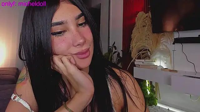 GarciaMilu live now