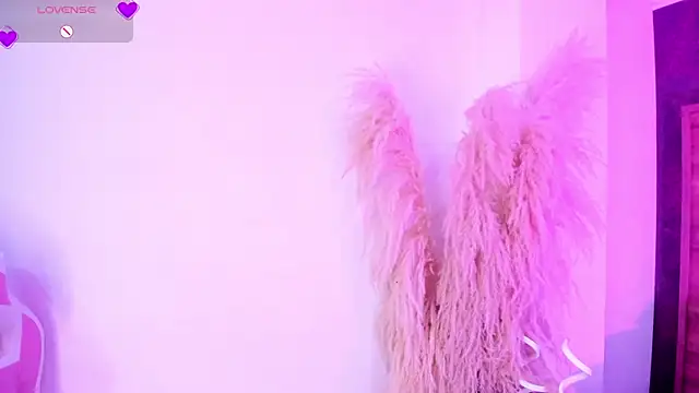 CristineRainn_ webcam