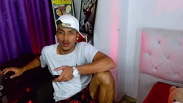 Angel_foxc13 webcam