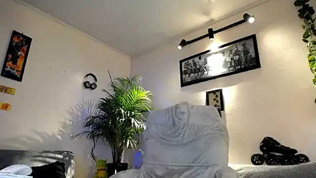 tiancam live cam on StripChat