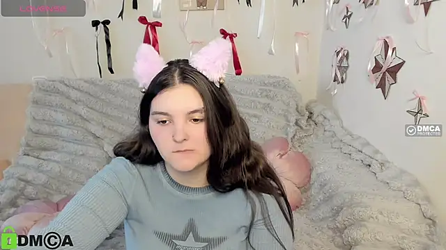 MonikaMooon webcam