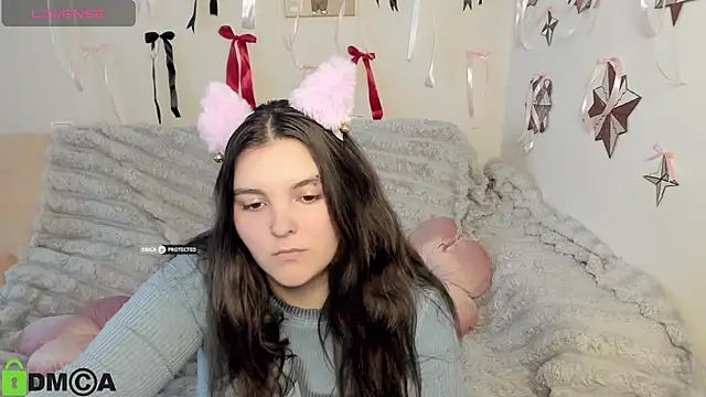 MonikaMooon Live Web Cam Show