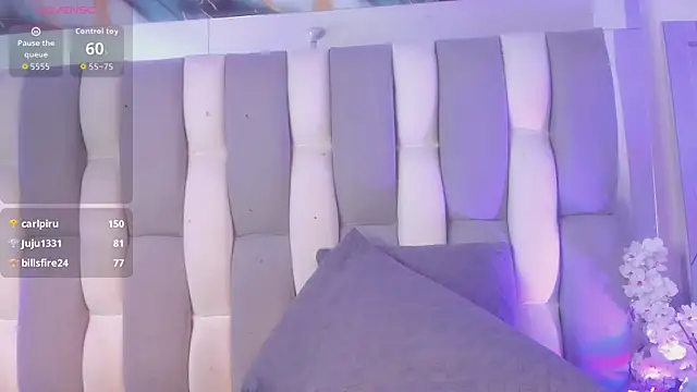 DannaGlow_ live sex cam