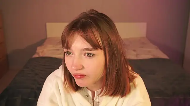 Leyla_crsh webcam