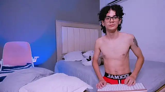 purpleonfir3 Live Web Cam Show
