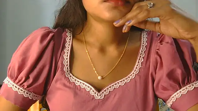 Aarti_misty71 webcam