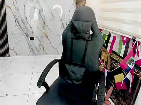 queen_findom1 Live Web Cam Show