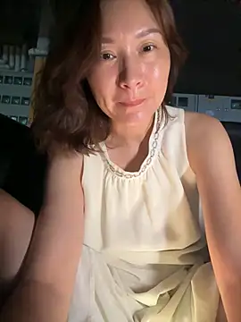 A-ZJunn webcam