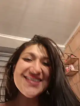 Magenta_Moon Live Web Cam Show