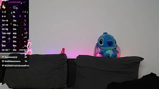 Mia_lou05 Live Web Cam Show