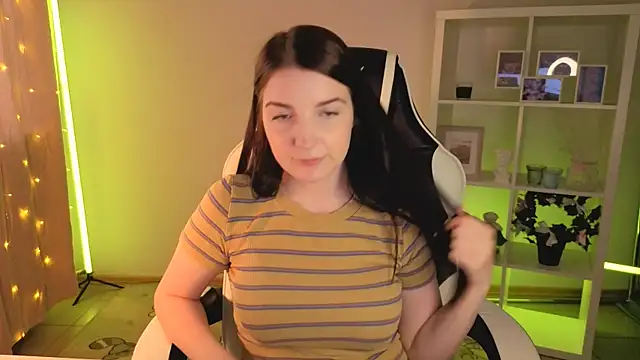 AliceChanel webcam
