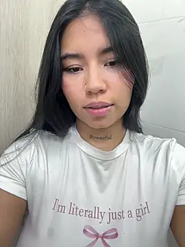 Elodie221 webcam
