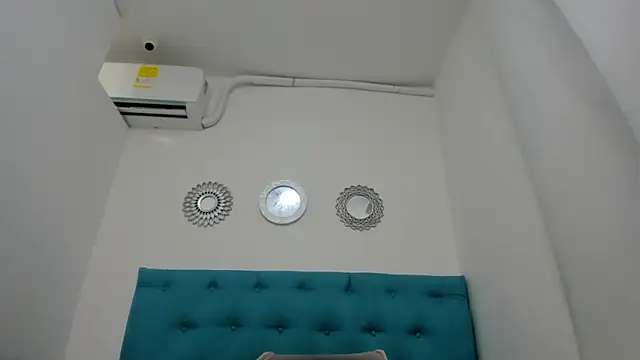 milky_emma18 webcam