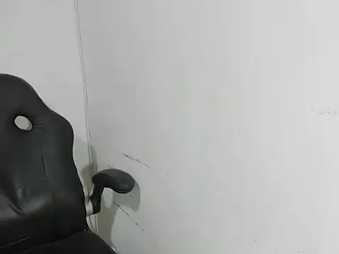 tobby_millers_ Live Web Cam Show