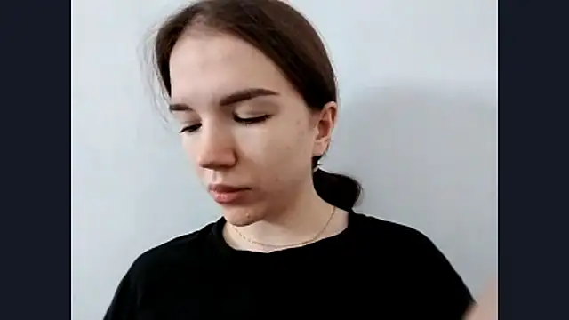 FewerCadre Live Web Cam Show