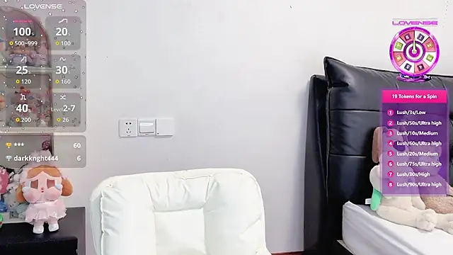 Ellaa999 webcam