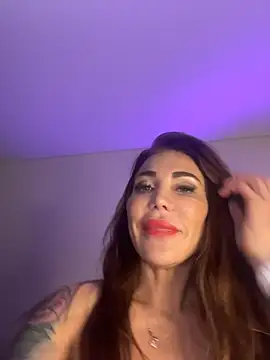 Golden__PollyX Live Web Cam Show