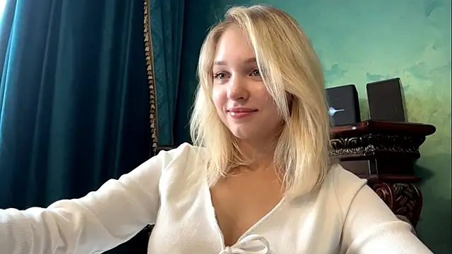 EveryoneEve webcam