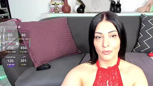 AryaSummersReal Live Web Cam Show