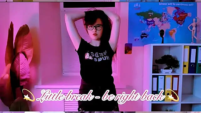 CarolGiggly webcam