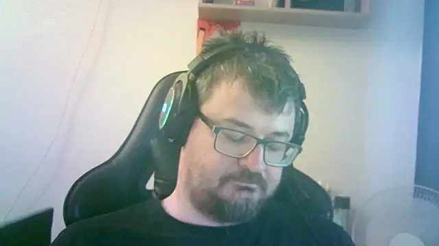 SirAbuser webcam