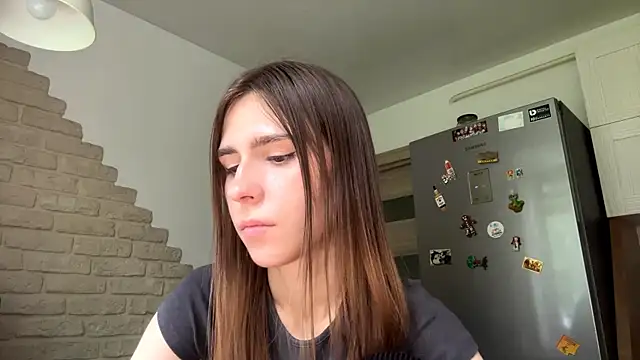 ZaraGuyette webcam