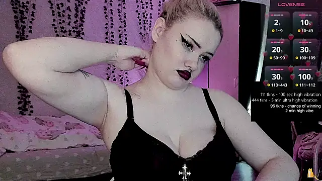 strawberry_elfcat webcam