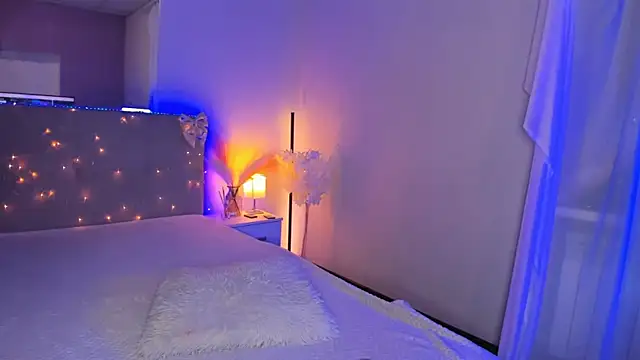 Laura_Leee webcam
