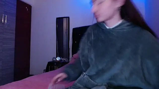 holy_juli webcam