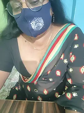 sexxyrenukaa webcam
