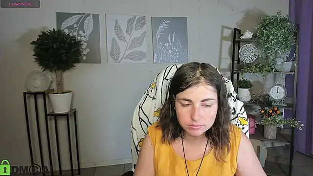 MartaEdams webcam