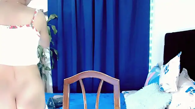 NathalialLooes webcam