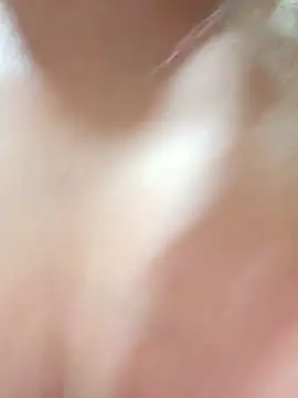 MILFBARBY webcam