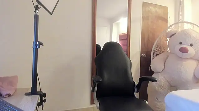 luciana_fords webcam