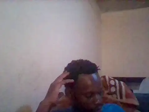 loonyMuse webcam