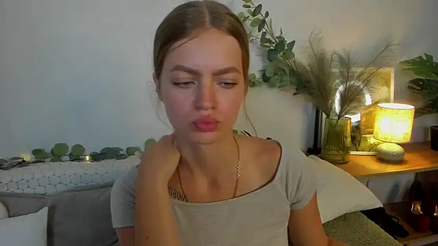 EmillyStarr webcam