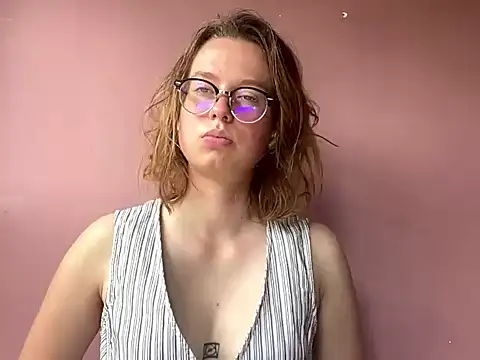 BettyFlirty webcam