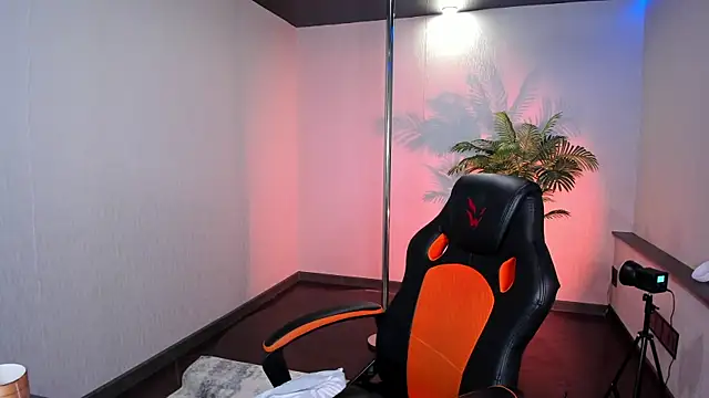 PINCHY_BABY webcam