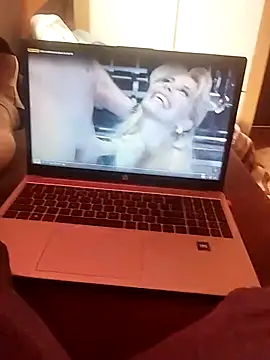 Piernick07 webcam