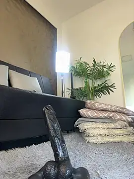 Isa__Blanc Live Web Cam Show