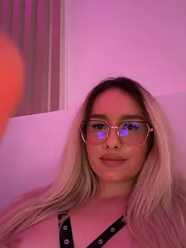 mollyxxx webcam