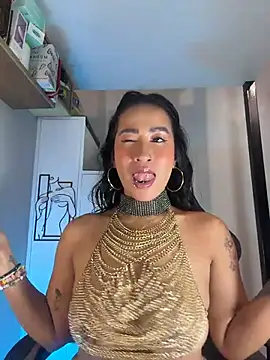 AsianMilfSheryl webcam