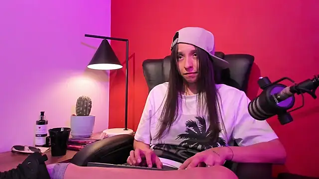 victoria_zaenzz webcam