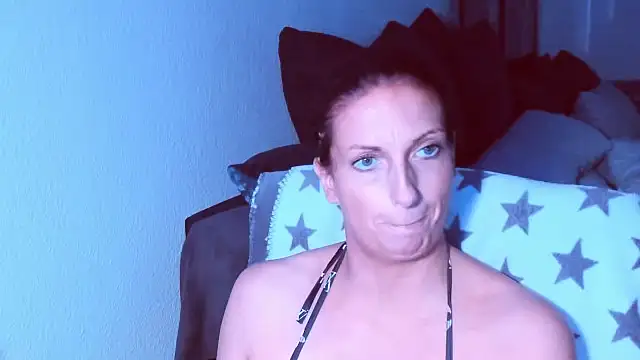 SexyJulia21 webcam