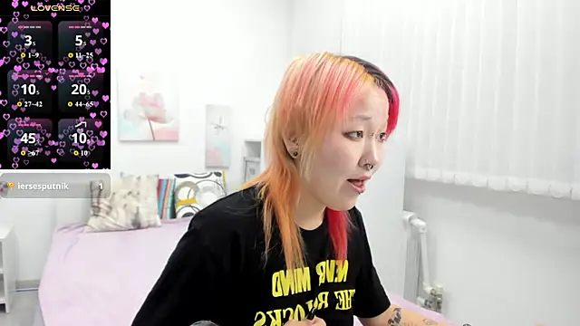 Cute__Kiko webcam